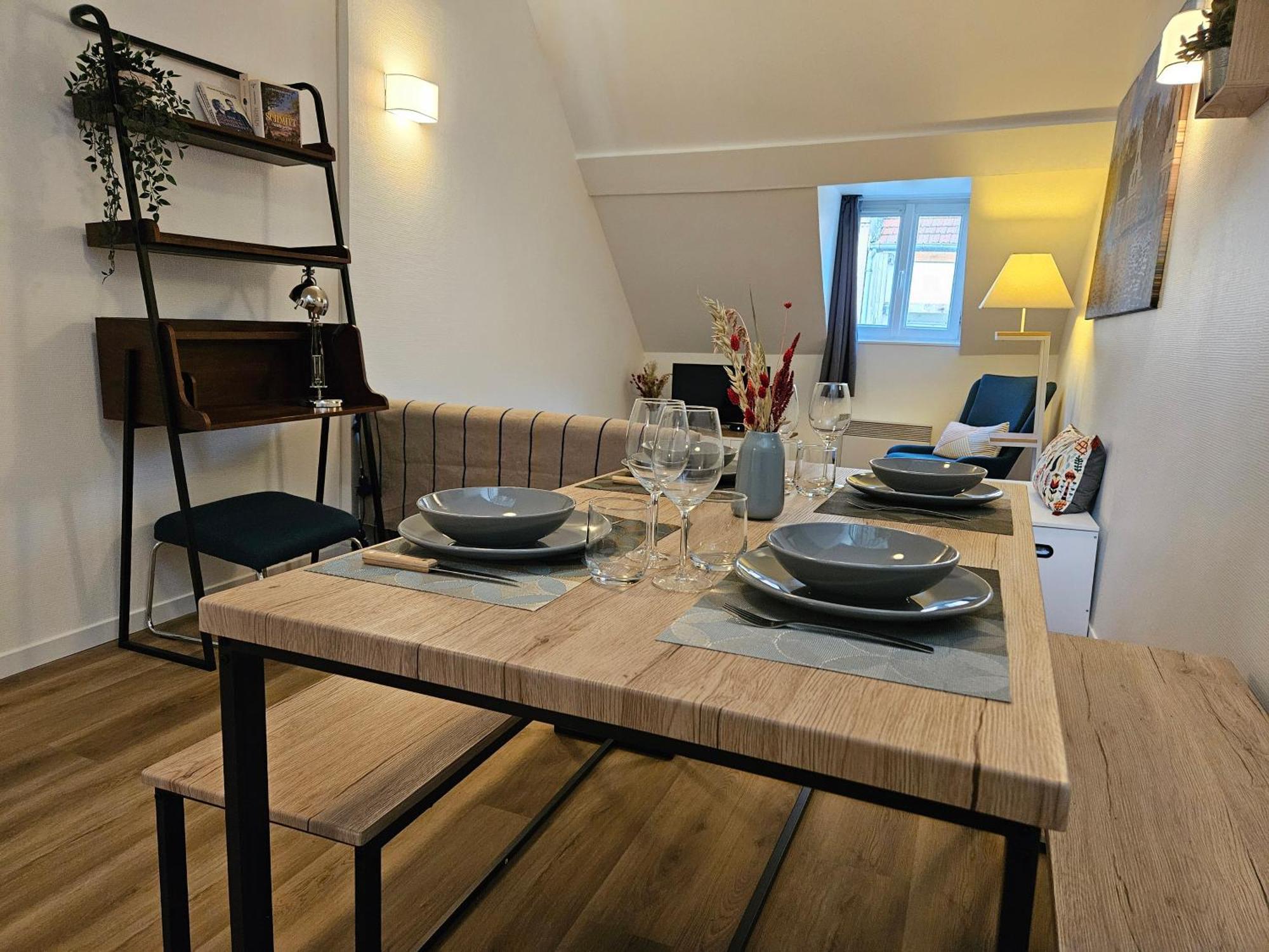 Charmant Duplex Au Coeur De Vernon Proche Gare Et Giverny Екстериор снимка